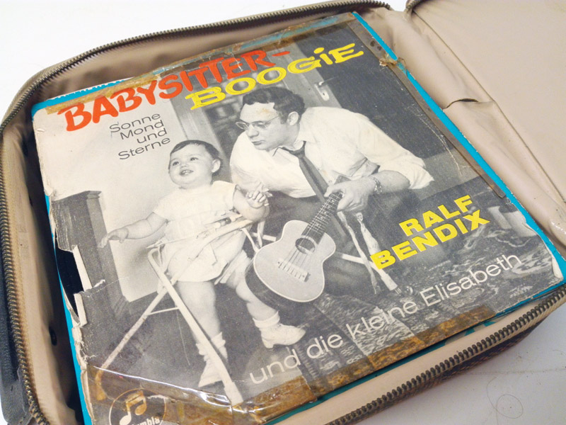 album maletin discos vinilo single musica skay plastico 21x21x7 1u